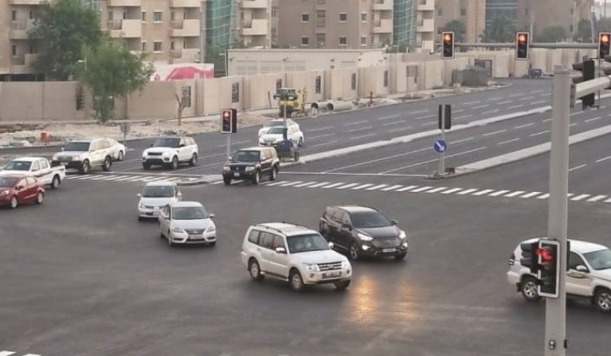 Those new Qatar speed cameras know if you're on your mobile phone